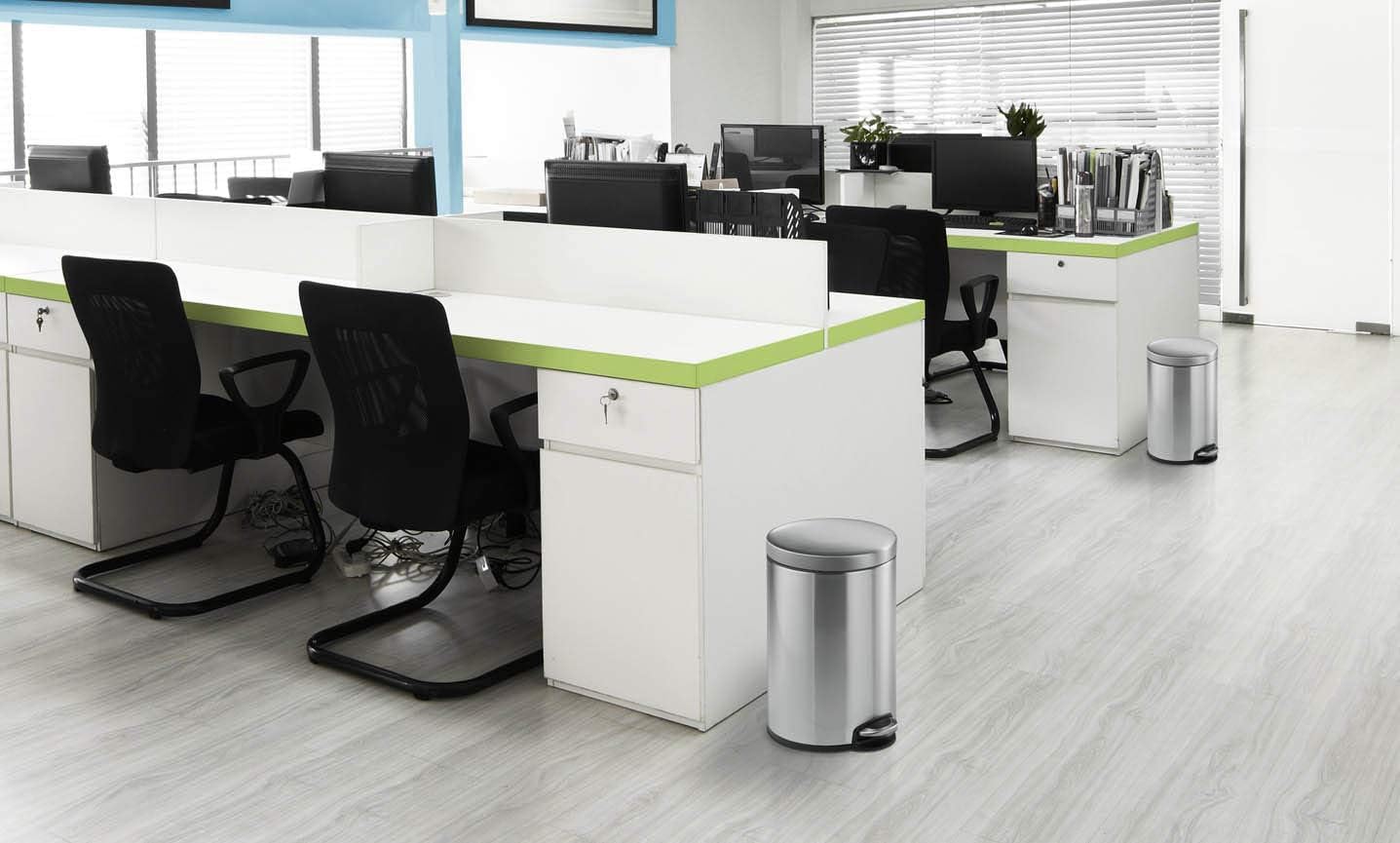 Durable 340123 - Cestino cilindrico a Pedale 12, Acciaio Inossidabile, capacità 12 Litri, Diametro 250 mm, 310x400 mm (PxH), Argento Metallizzato