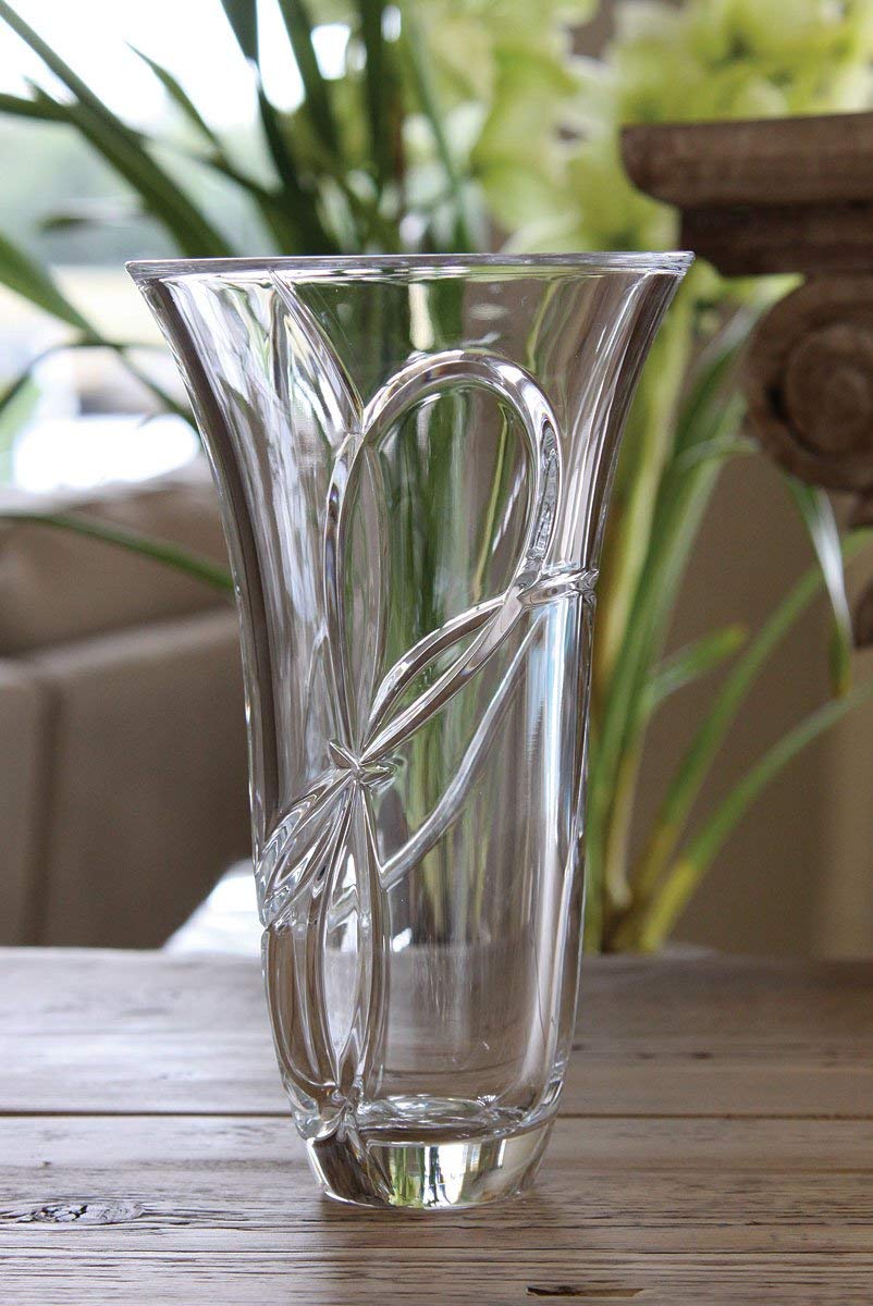Amazon.com: Wedgwood Love Knots Mother's Day Vase 10