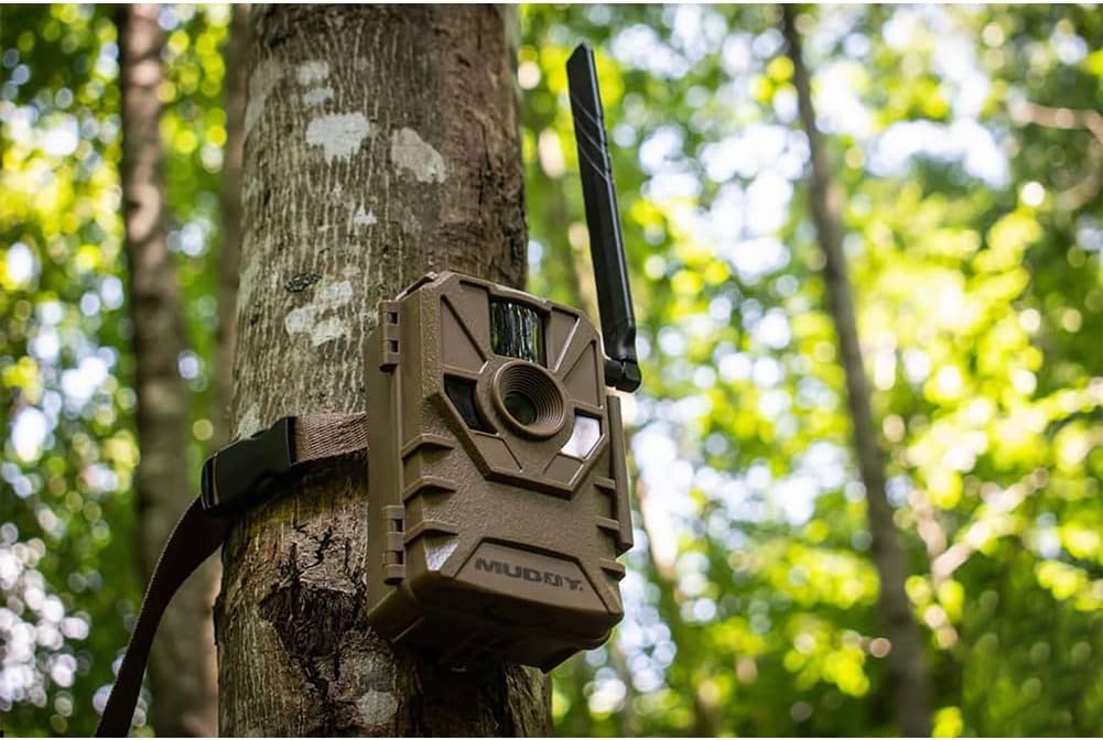 Muddy Manifest 2.0 Trail Camera mounted on a tree