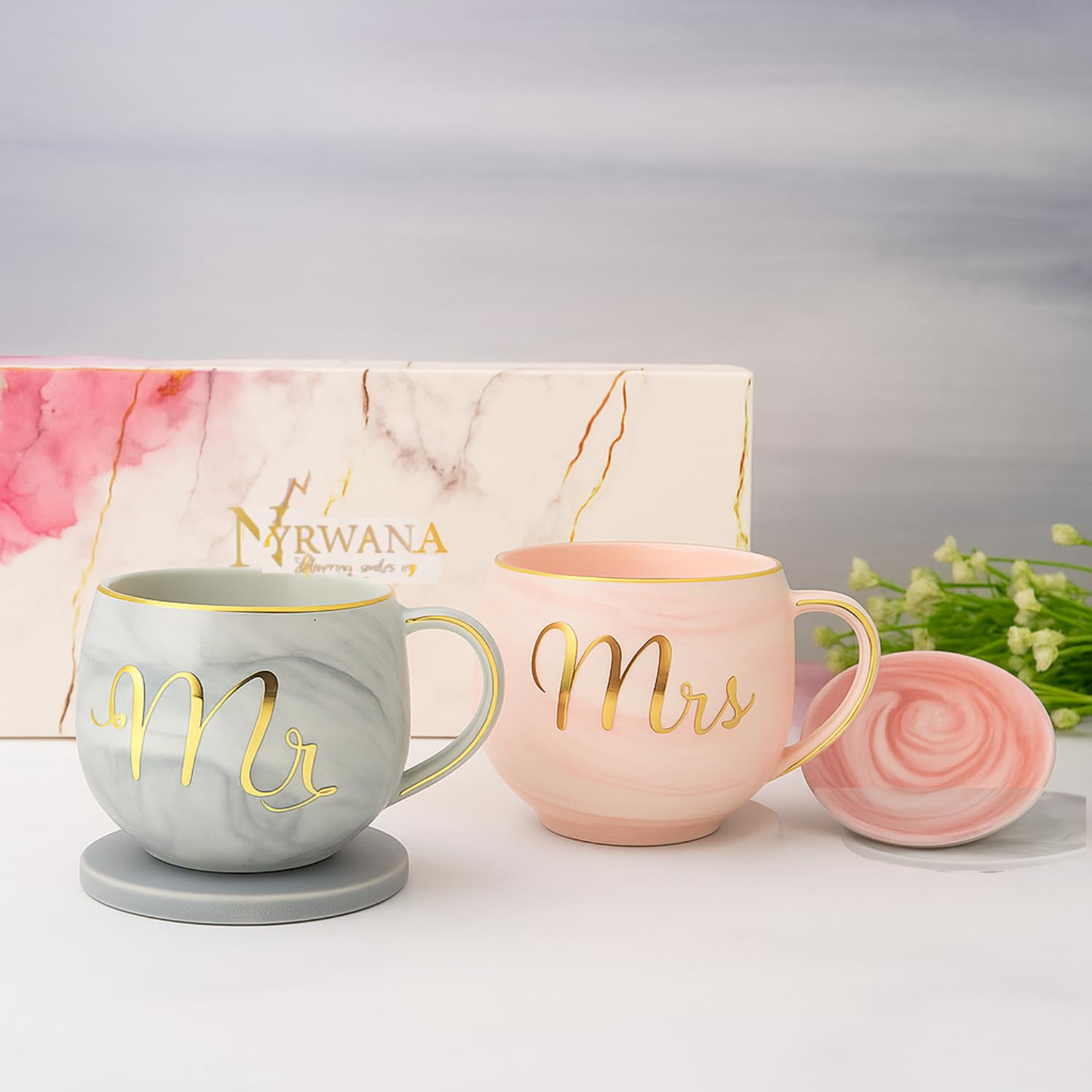NYRWANA Coffee Mug, Marriage Gifts for Wedding, Wedding Present for Couples, Couple Present, Diwali Gift, Mr & Mrs Set of 2 Coffee Mugs, Lids and Beautiful Gift Box (250ml - Ceramic)