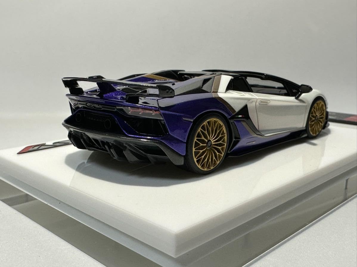 Fuelme 1/43 アヴェンタドール メイクアップ イグニッションモデル Fuelme 1/43 アヴェンタドール メイクアップ イグニッション