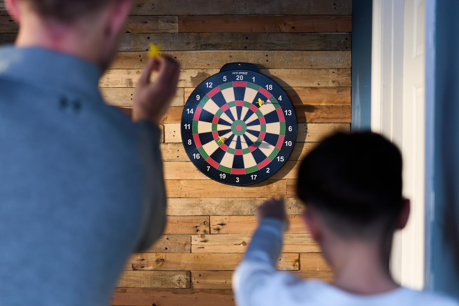 Hy-Pro Magnetyczna tarcza do darta – dwustronna, bezpieczna gra w darta dla dzieci, 12 rzutek, 4 różne gry w 1,18 cala, do użytku wewnątrz i na zewnątrz, magnetyczna gra w darta, od 3 lat