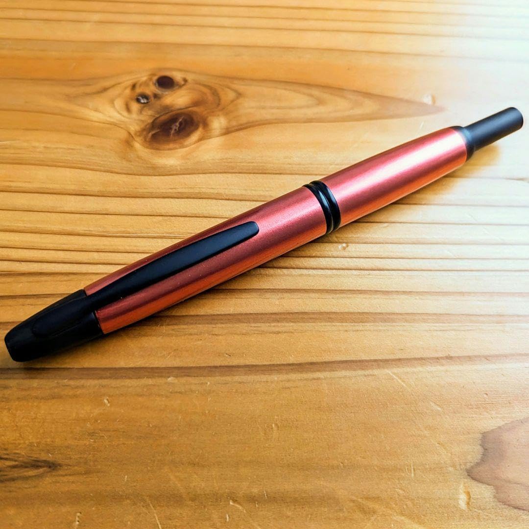 Amazon.co.jp: PILOT パイロットキャップレス万年筆 海外版 限定色 M字  