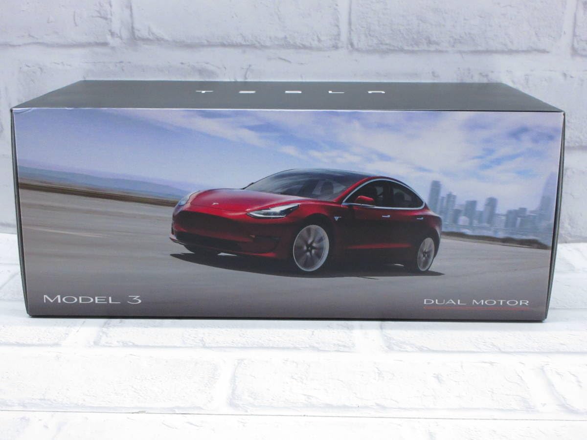 Amazon | ミニカー 1/18 テスラ TESLA モデル3 MODEL3 パールホワイト 