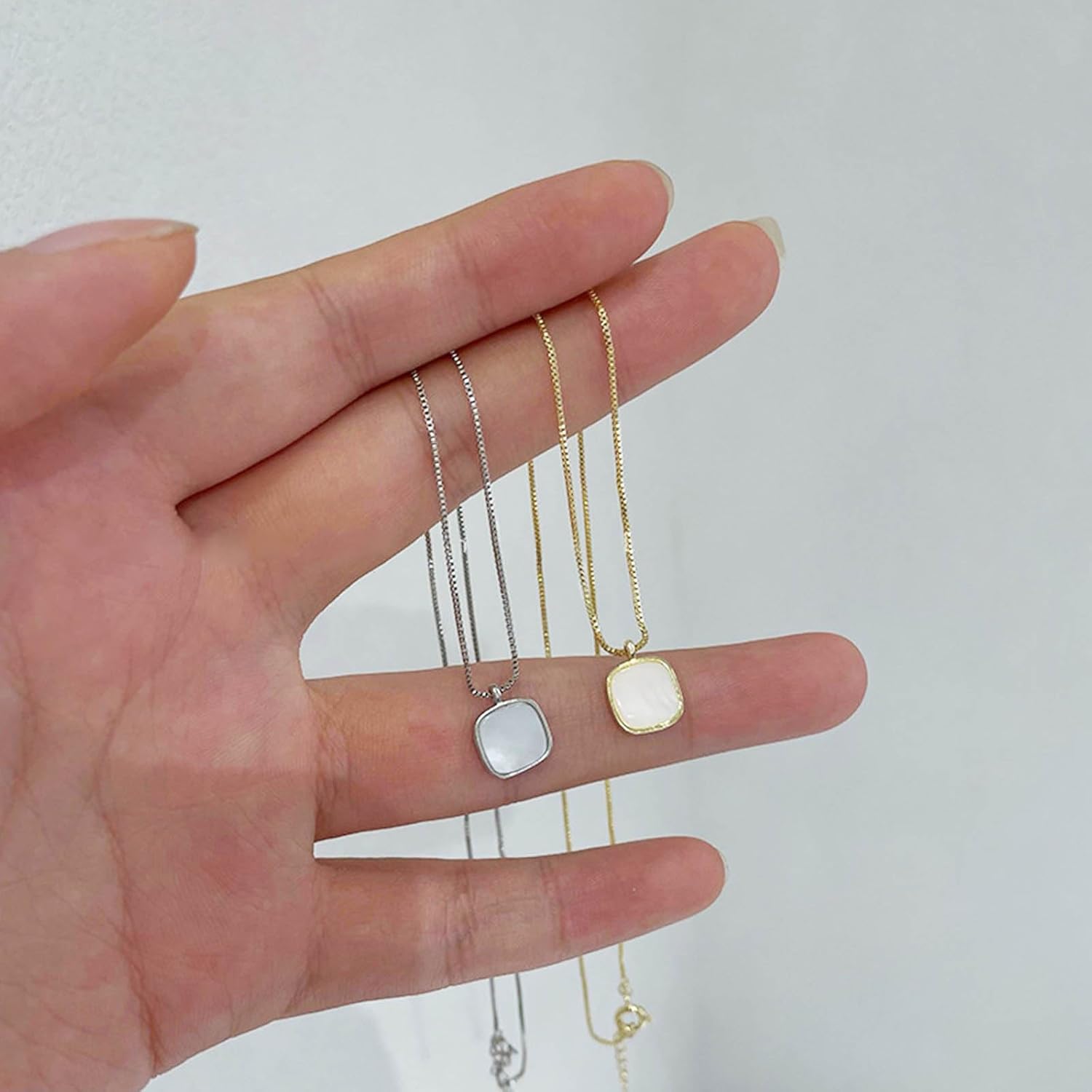 W WEILIRIAN Vintage White Square Necklace Boho Square Pendant Necklace Chain Gold Thin Chain Necklace Jewelry for Women and Girls Gifts - Image 7