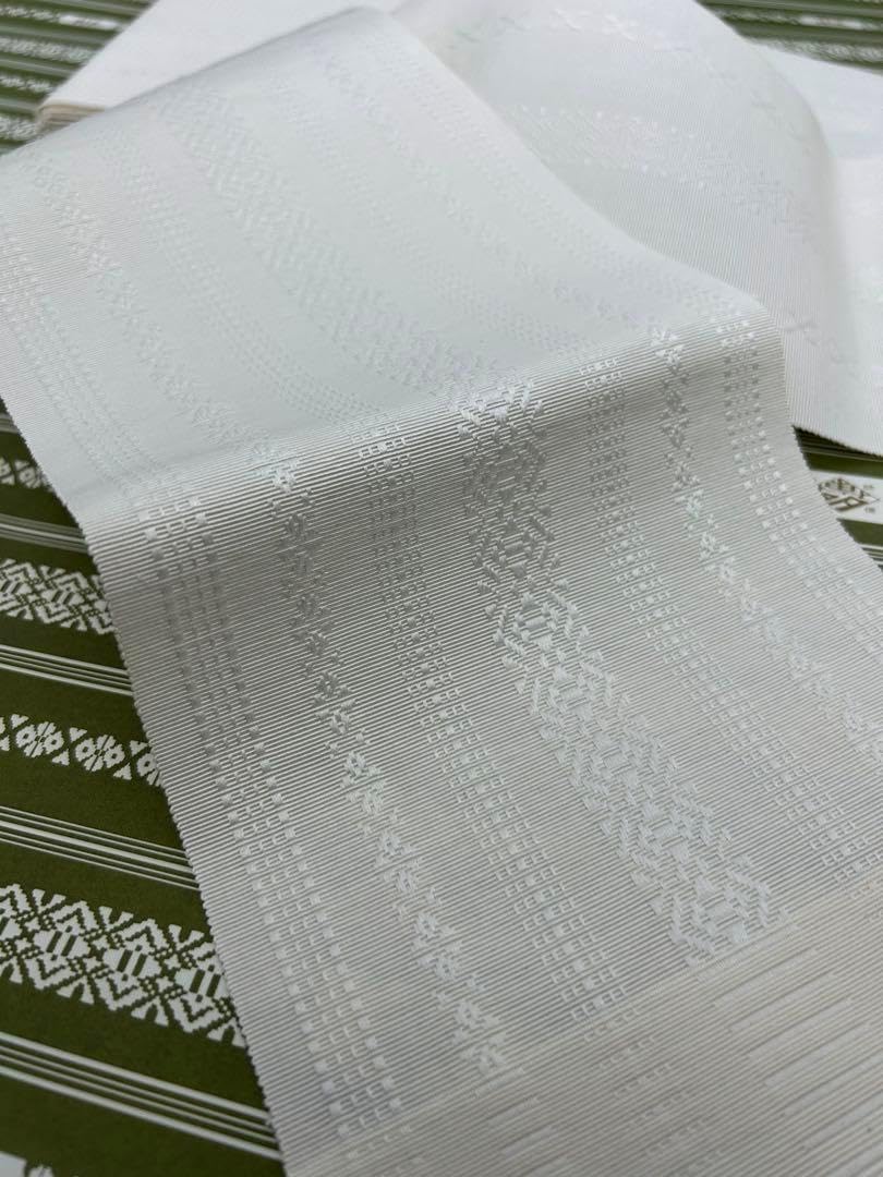 単衣 四寸 浴衣帯 博多織 帯 正絹 着物 浴衣 半幅帯 献上柄 白