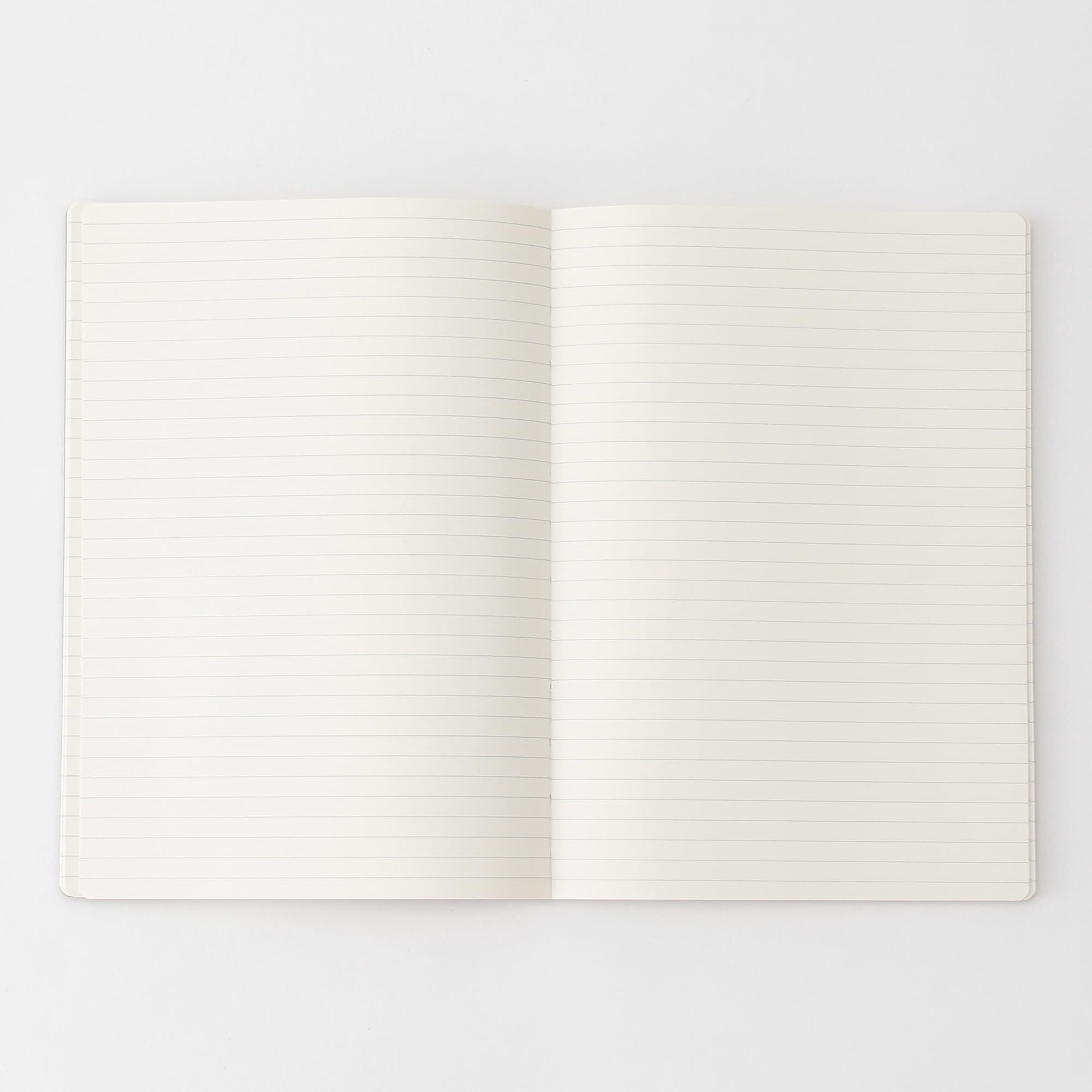 シンプルな黒いA5ノート Amazon | 無印良品 上質紙 フラットに開くノート 黒 A5 横罫 80