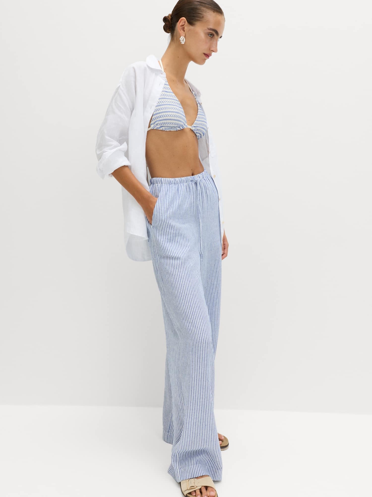 Marks & Spencer Damen Leinen Hose Regular | Mit mittlerem Bund, Beinform: Weites Bein, Waschung: Mittelblau, Zum Reinschlüpfen, Leicht