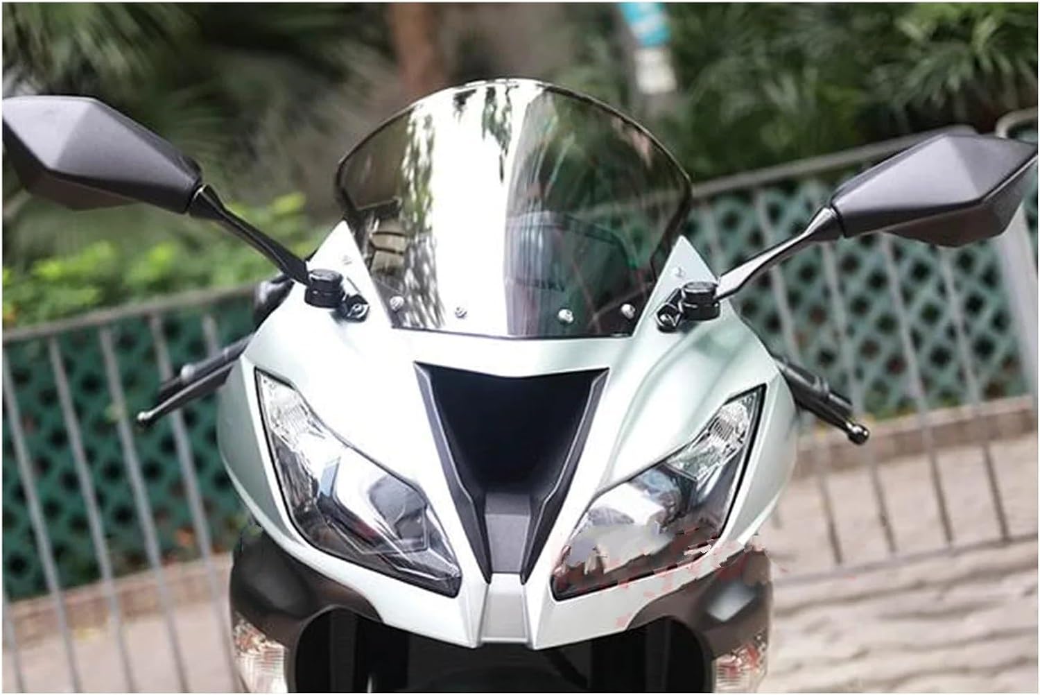 オートバイヘッドライト オートバイのフロントヘッドライトアセンブリ