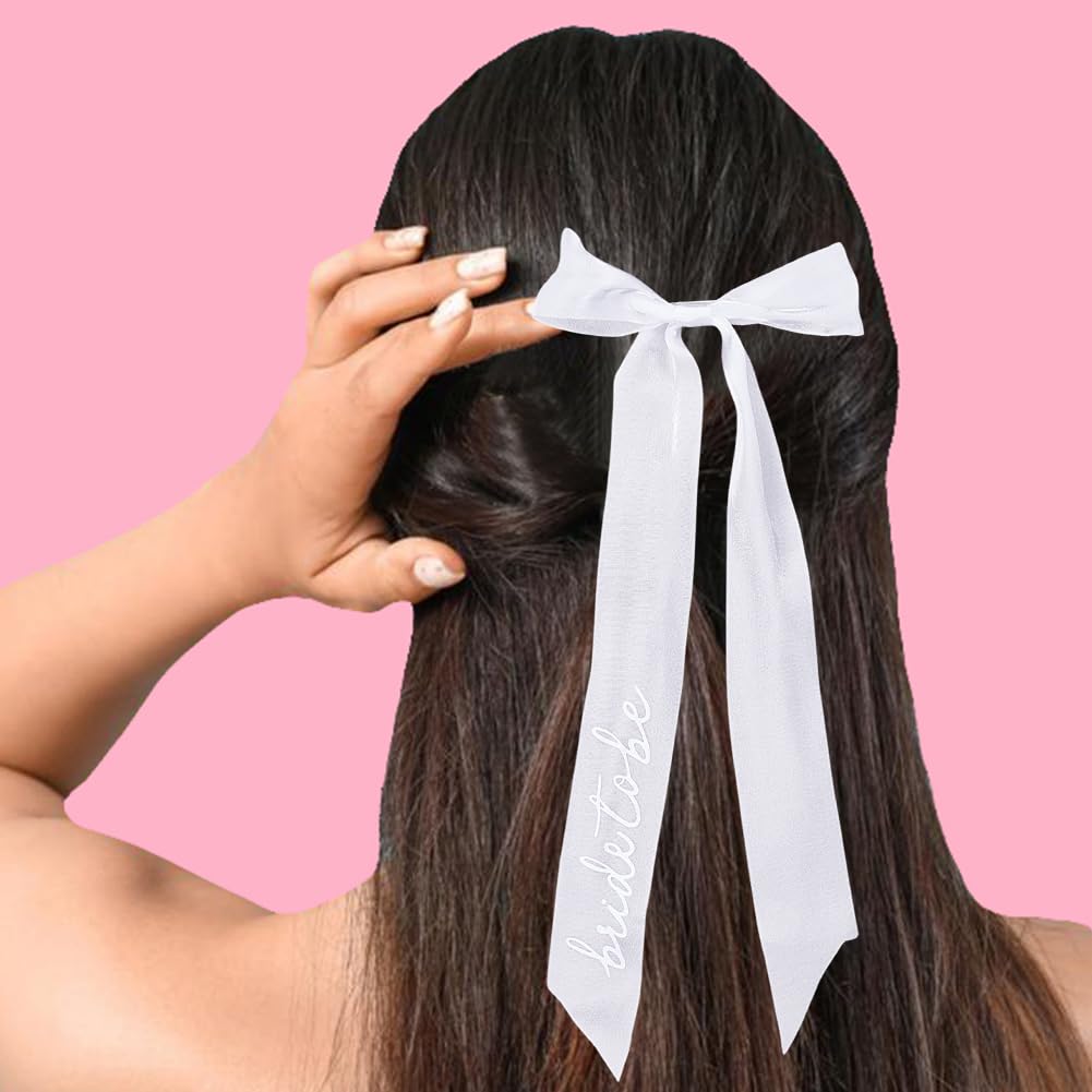 Fiocco per capelli con velo da addio al nubilato in perle