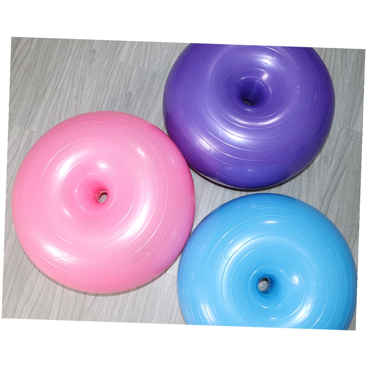 Outanaya Aufblasbarer Yoga Hilfsball aus PVC, Blau, mit Luftpumpe