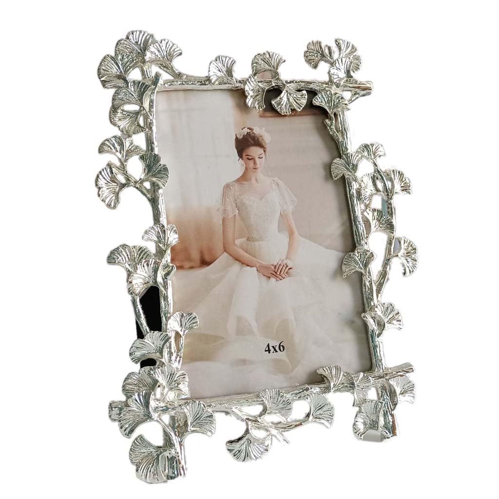 ZXWSTORE Leaf Shaped Metal Photo Frame Platform, 6/7/10 Inch 3D Photo Frame, Silver