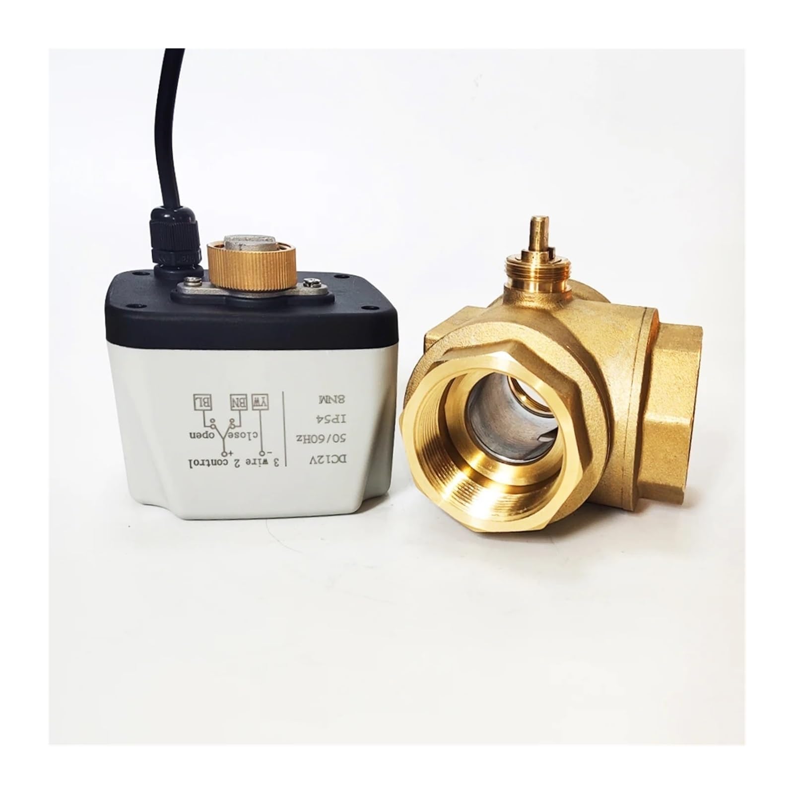 Válvula de bola eléctrica 3 vías con puerto en T DN40, apagado y retorno, 12 V, 1 1/2", 8 Nm torque for piscinas(220 Volt)