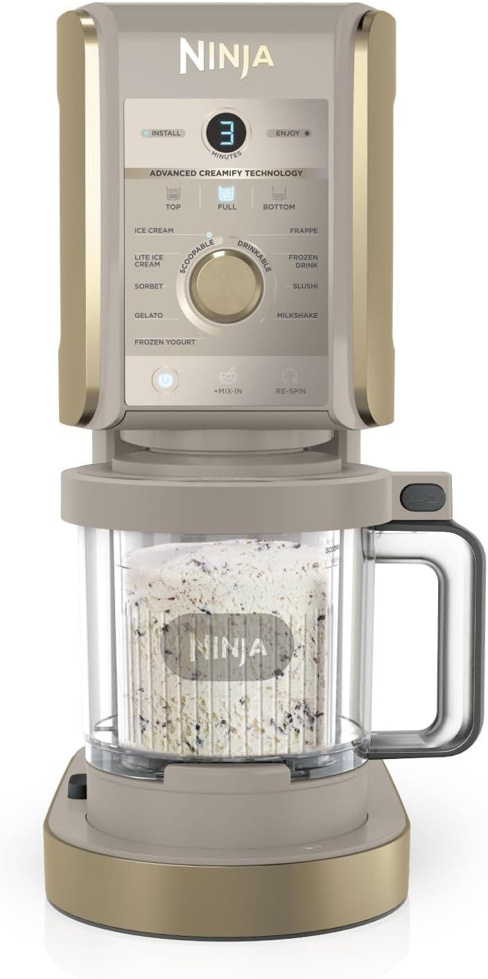 Ninja CREAMi NC501UKSTGD - Macchina per gelato e dessert surgelati, con 3 vaschette, 10 funzioni, per preparare gelato, slushi e altro, 2 in 1, colore: oro pietra | 10 funzioni, per fare slushi gelato e altro ancora, opzione sapore 2 in 1, oro pietra, NC5