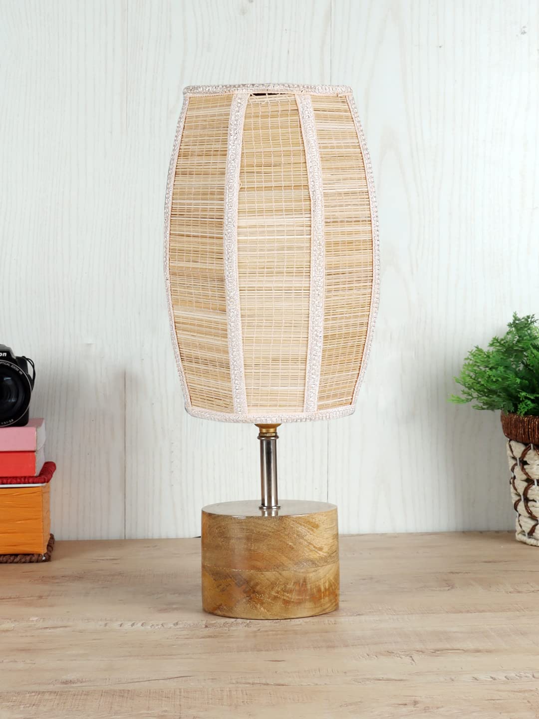 devansh bamboo shade with with wood lamp base .(kk12)