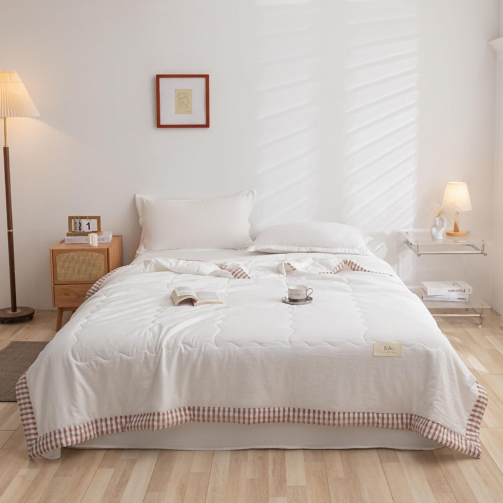 Odot 2.5 Tog Coverless Duvet for Single Double King Size, Summer Duvet No Cover Cosy and Lightweight Quilt Breathable Bedspreads Quilted Throw for Beds (110 * 150CM,D3 White)