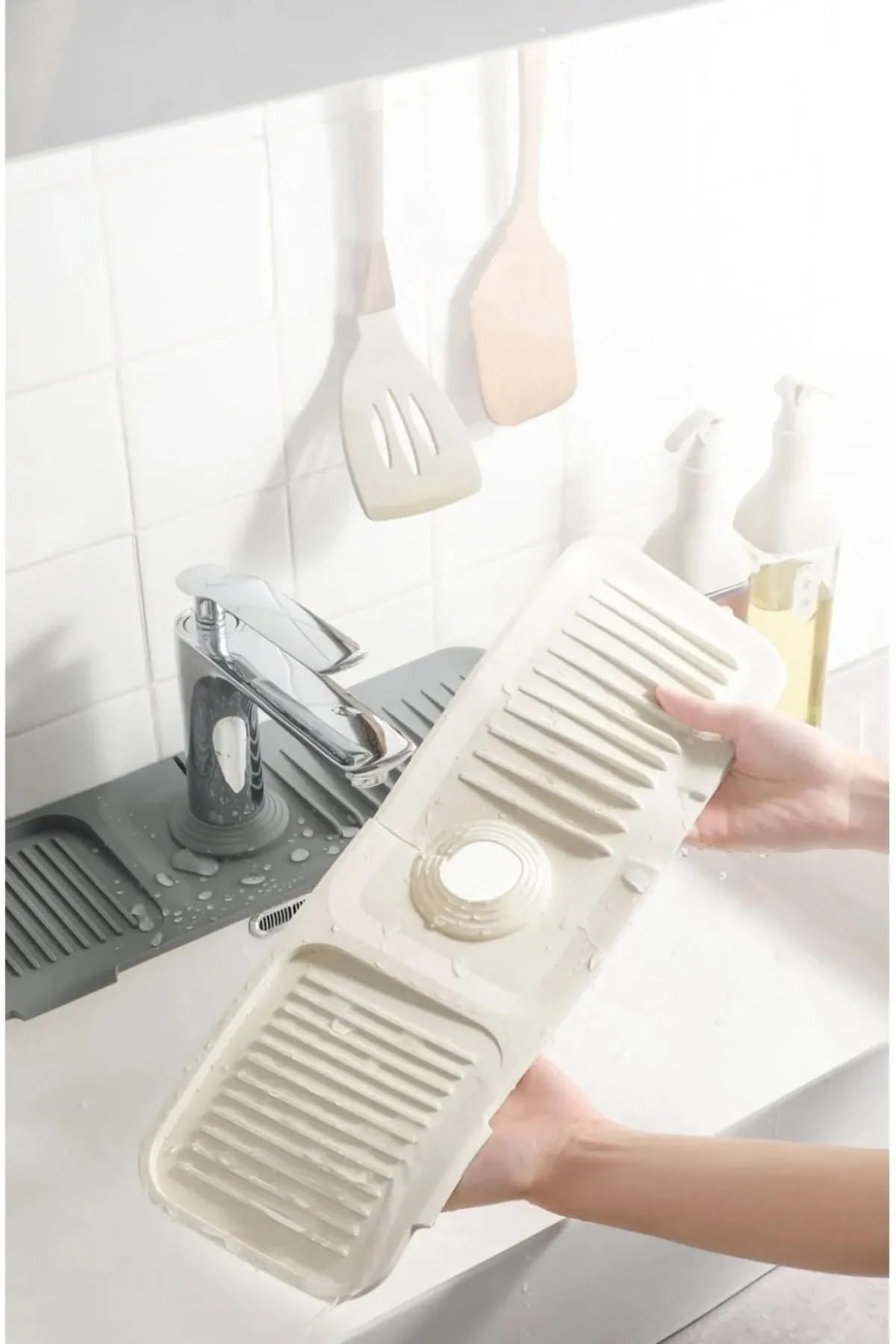 Tanemce Elastik Musluk Matı Su Tutucu Düzenleyici Kaydırmaz Taban Organizer Mutfak Banyo Lavabo, Krem