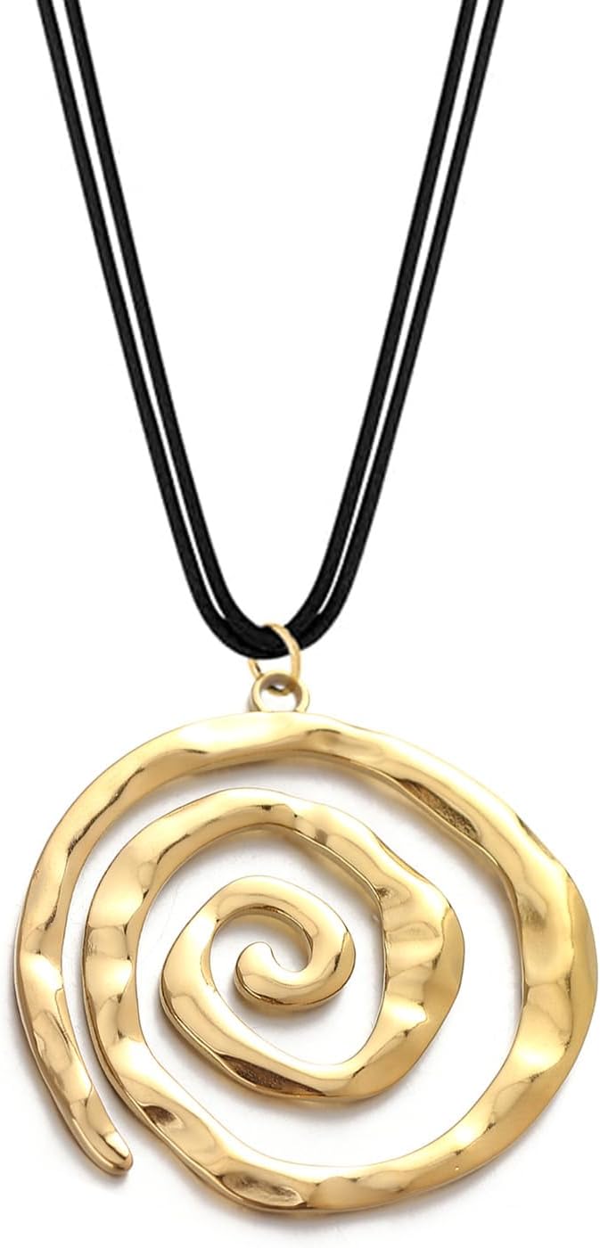 Chunky spiral swirl necklace for trendy grunge boho looks women