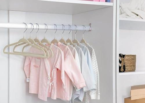 Miniatura 7 de ManGotree Perchas de terciopelo para bebés, perchas para niños y niños, para ahorrar espacio, antideslizantes, paquete de 15 unidades (beige)