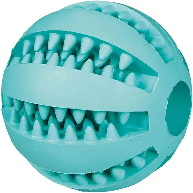 Balle à friandises Trixie Mintfresh Baseball DentaFun pour chien - 6 cm