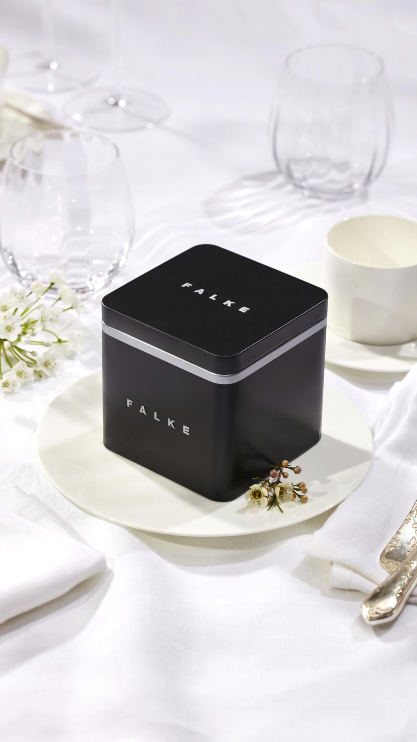 FALKE Mężczyźni Happy Box Uni 3-Pack jednokolorowe oddychająca bawełna wzmocnione trwałe do biznesu i na co dzień bawełniane zestaw w pudełku na prezent 3 Pak