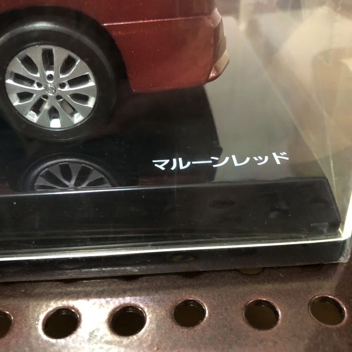 1/43 日産 セレナ マルーンレッド ダイヤモンドブラック 1/43 日産