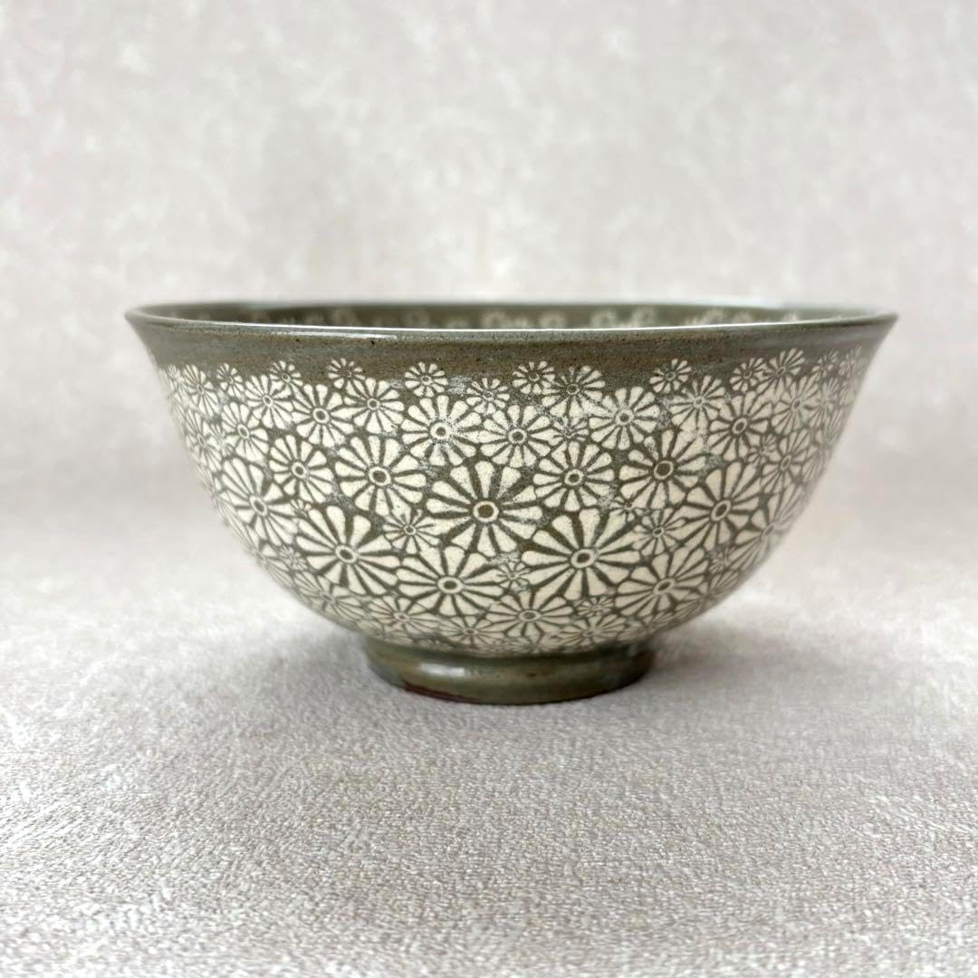 究極の美◼️蔵から丸くてオレンジ色のまるでミカンのようなの抹茶茶碗が出てきました。 Amazon.co.jp: 究極の美蔵から丸くてオレンジ色のまるでミカンの