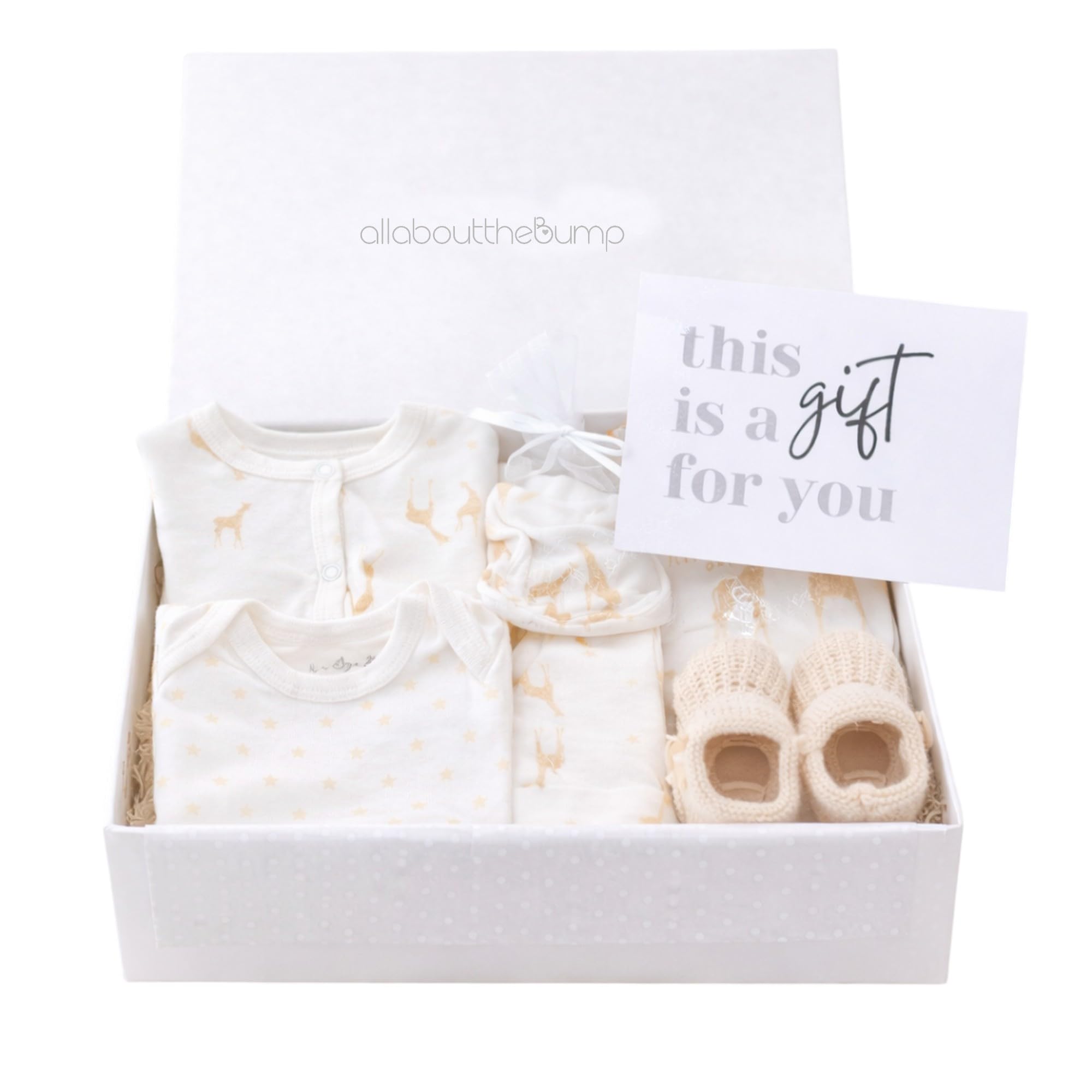Unisex Baby Gift Hamper Set Neutral, New Baby Gift Box with Babygrow, Vest, Bib, Hat, Mittens & Booties – Baby Shower Gift – Newborn Baby Present (3-6 Months)