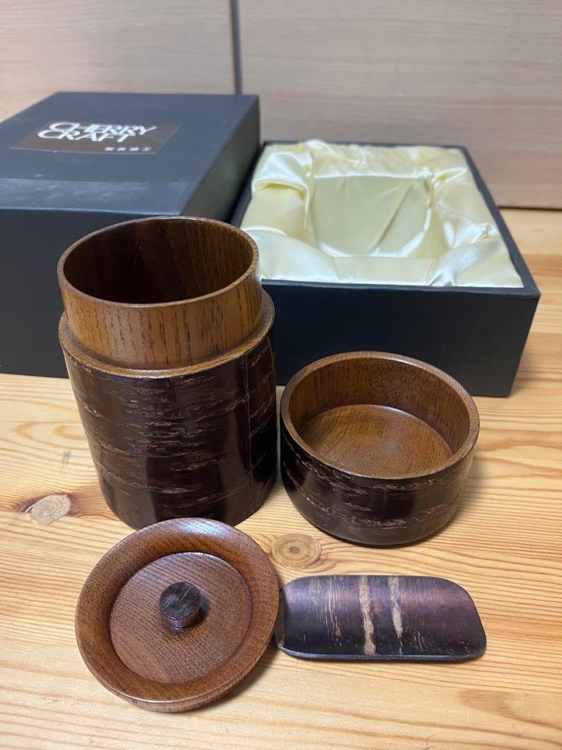 岡本漆専堂 岡本漆園 作 唐松 棗 共箱 漆器 漆芸 抹茶 茶道具 新品 未使用 岡本漆専堂 岡本漆園 作 唐松 棗 共箱 漆器 漆芸 抹茶 茶道具 新品 未