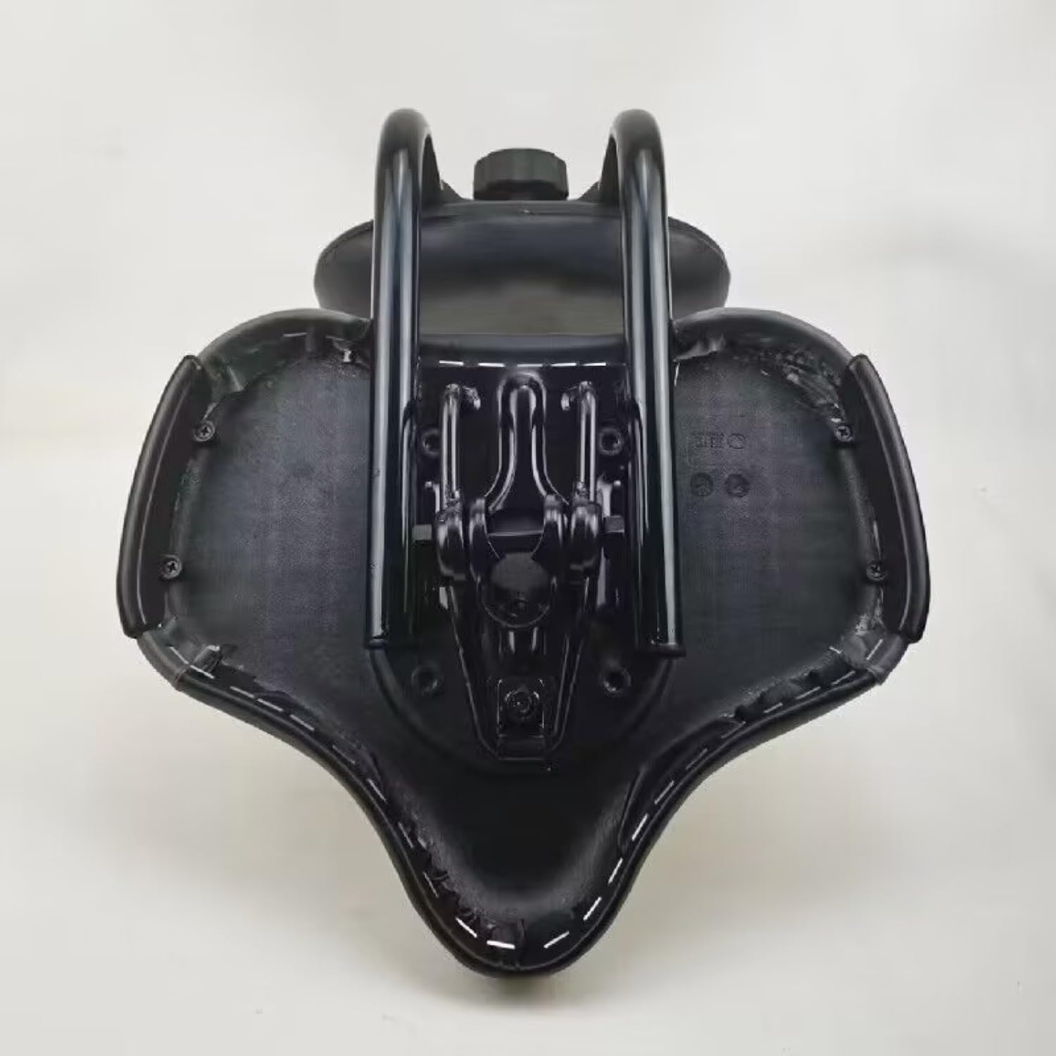 背もたれサポート付き自転車サドルシート、サイクリングシートクッションワイドコンフォートソフトフェイクレザーバイク自転車サドルパッドサ