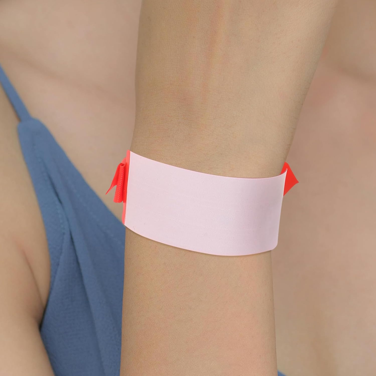 GANAZONO 100pcs Disposable PVC Patient Identification Wristbands for Adults with Writable Design and Snap Closure, Sturdy Hospital Id Bracelets for Longterm Patient Care