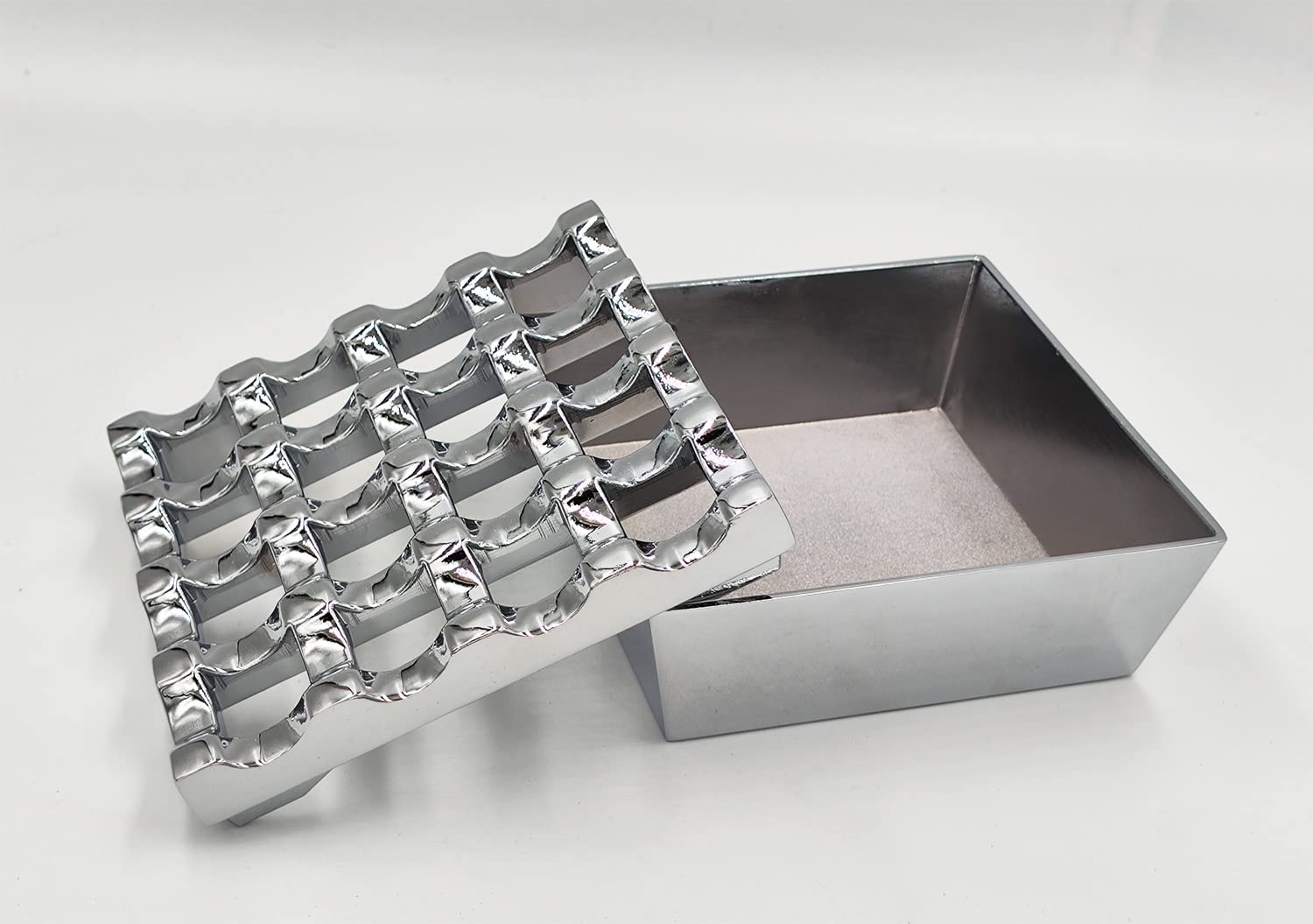 Amazon.com: Honoro Vintage Metal Small Cigar Ashtrays,16 Grids