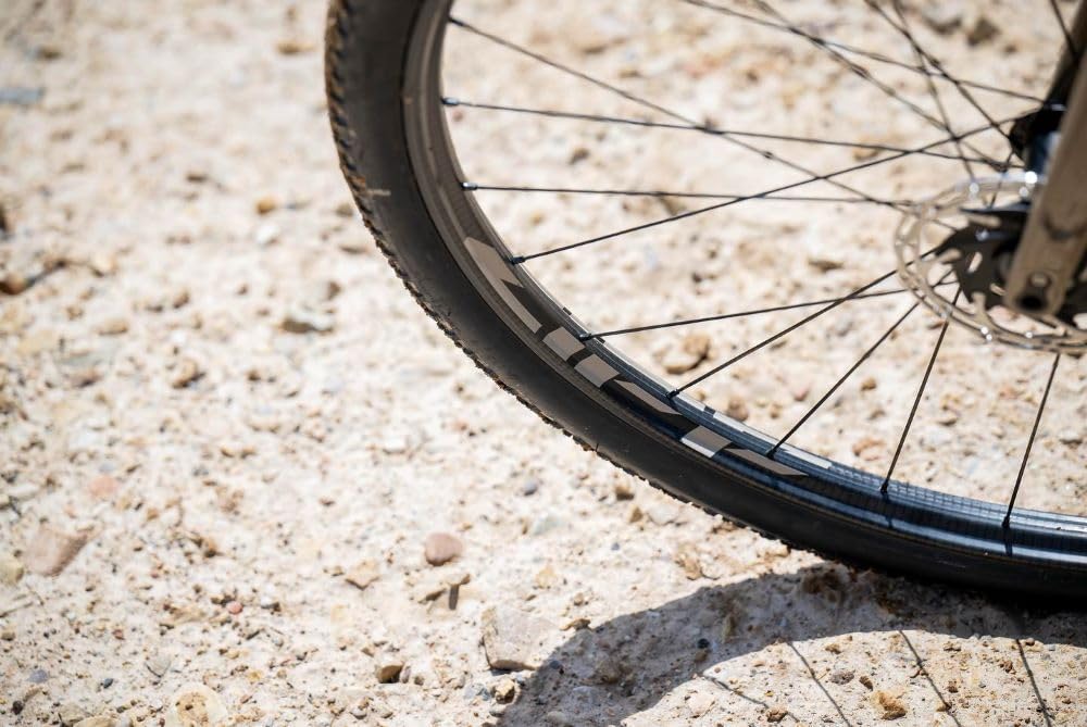 Zipp Speed Weaponry 自転車 ホイール