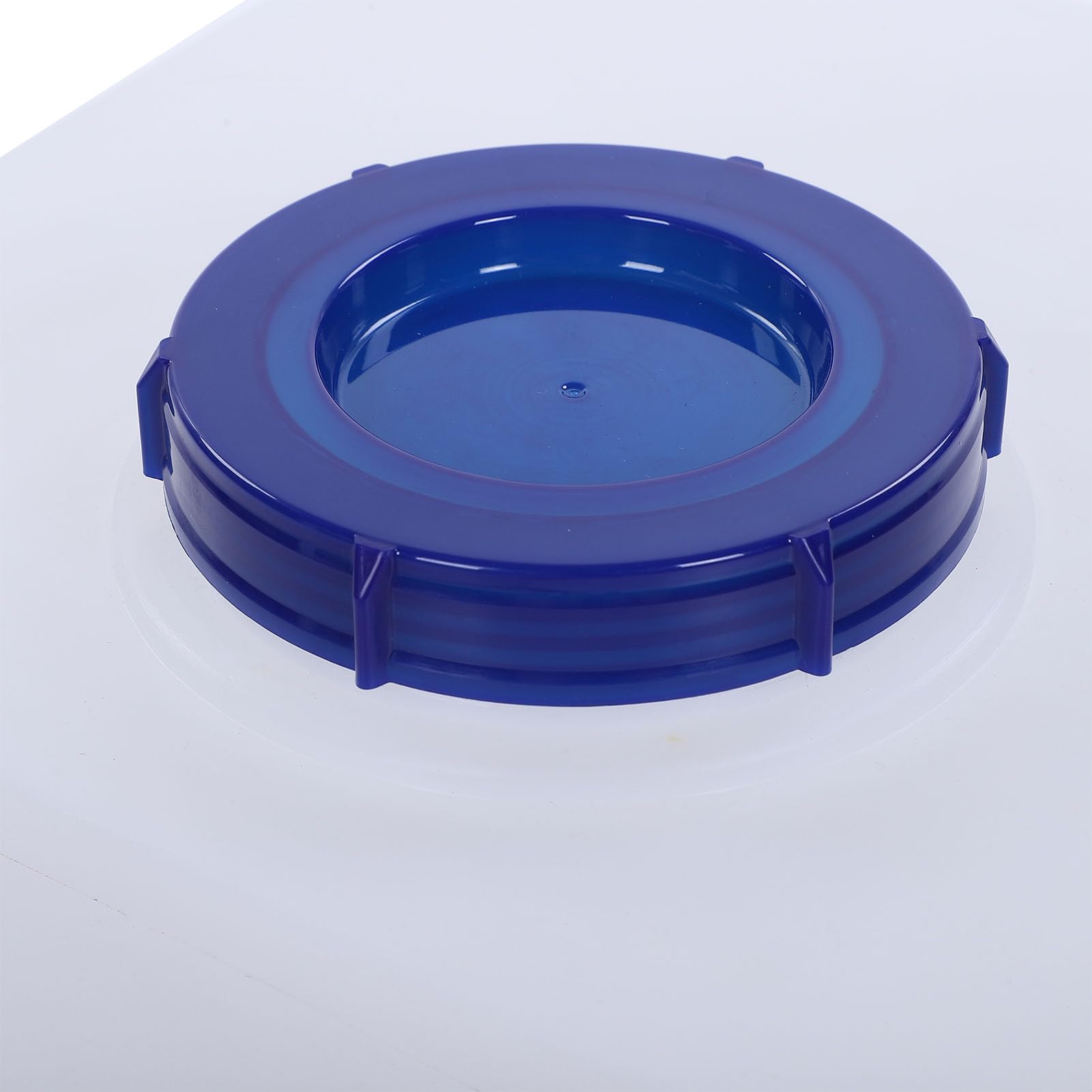 8 Gallonen RV-Frischwassertank 11,81 X 11,81 X 13,19 Zoll Hitzebeständiger PE-Trinkwasserspeicher