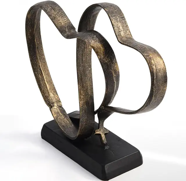 Bronzen Beeldjes Liefde: Gouden Sculptuur Twee Harten en Kruis - Romantisch Cadeau