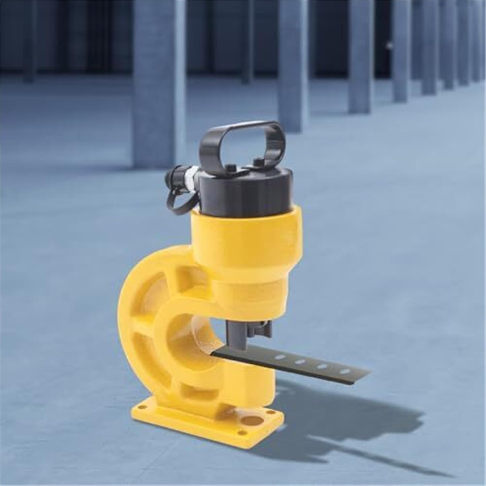 Punzonatrice idraulica da 31 tonnellate con set di matrici e piastra di imbottitura, punzonatrice manuale in acciaio for lamiere, industria energetica,