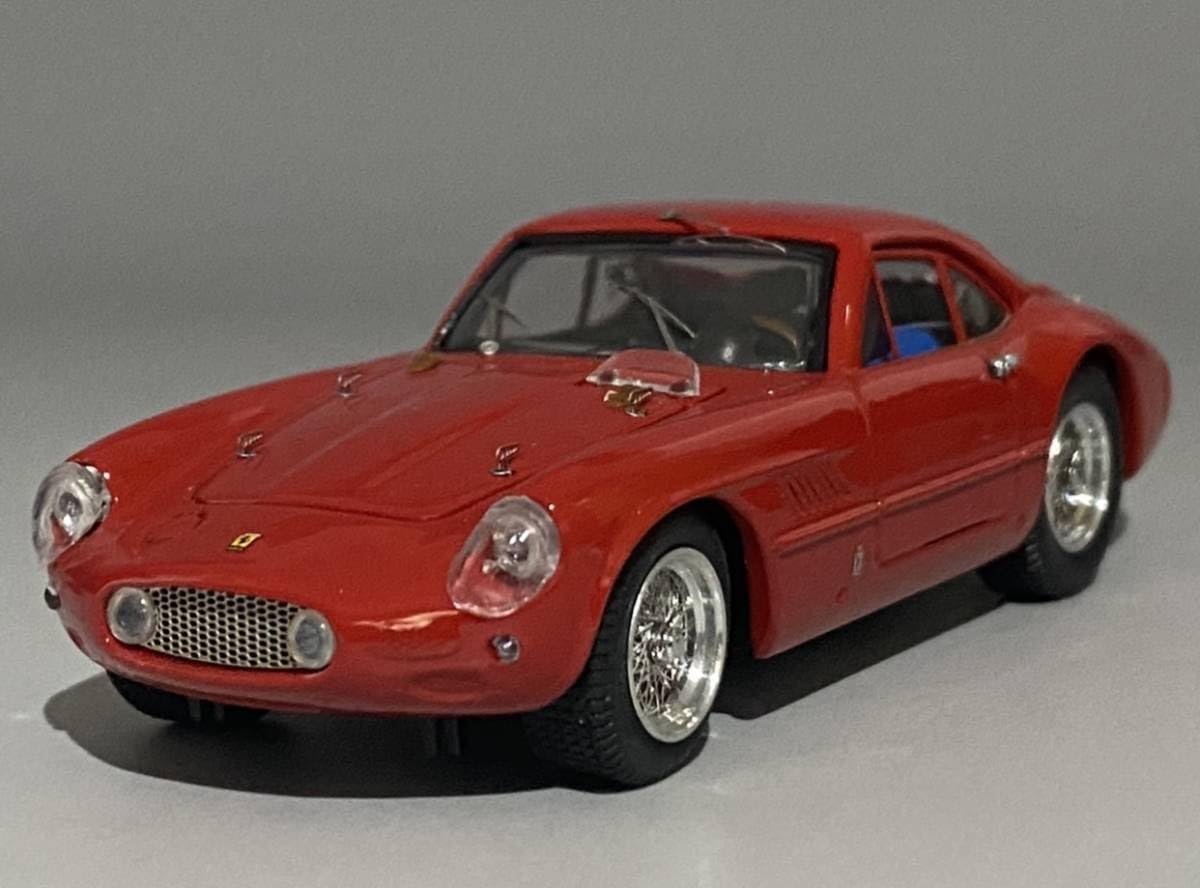 Bang 1/43 Cobra 411 ITALY製 　ミニカー 各色5台 Bang 1/43 Cobra 411 ITALY製 ミニカー 各色5台 Bang 1/43 Cobra