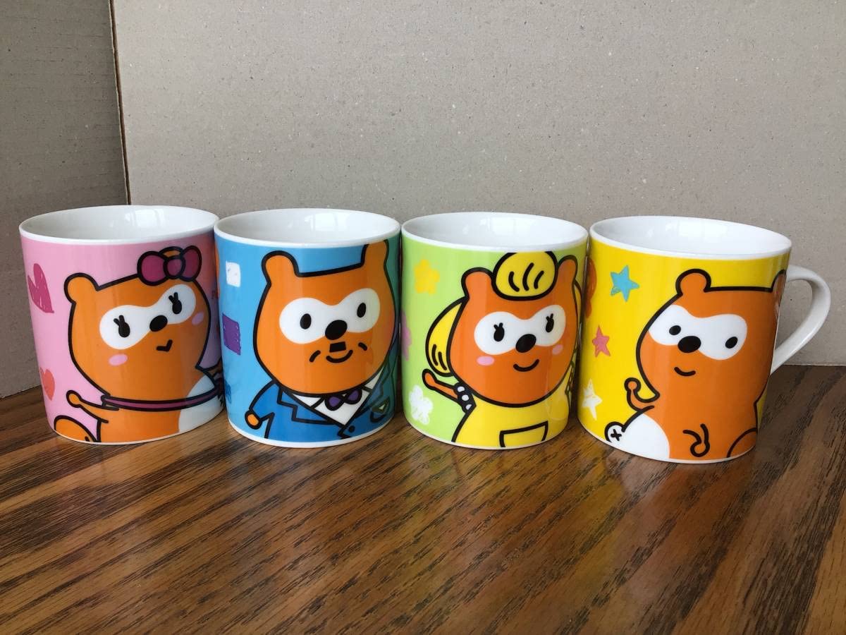 PONTA マグカップ　4個セット　新品未使用　小物　プレゼント Amazon.co.jp: Ponta/ポンタファミリーマグカップ4個セットポンタ
