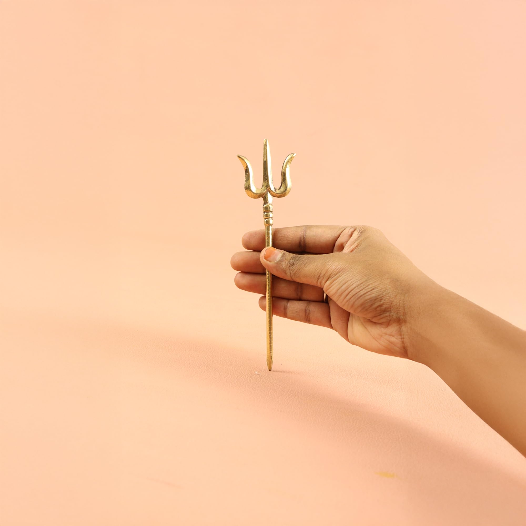 Putrika Brass Trishul for Pooja 6 Inch |Shiv Trident for Temple Décor|Pital Golden Finish Lord Shiva Trishul |Brass Trident Stick for Mandir|Hindu Religious Pooja Item (32g)-Small(Insert SOOLAM) 2