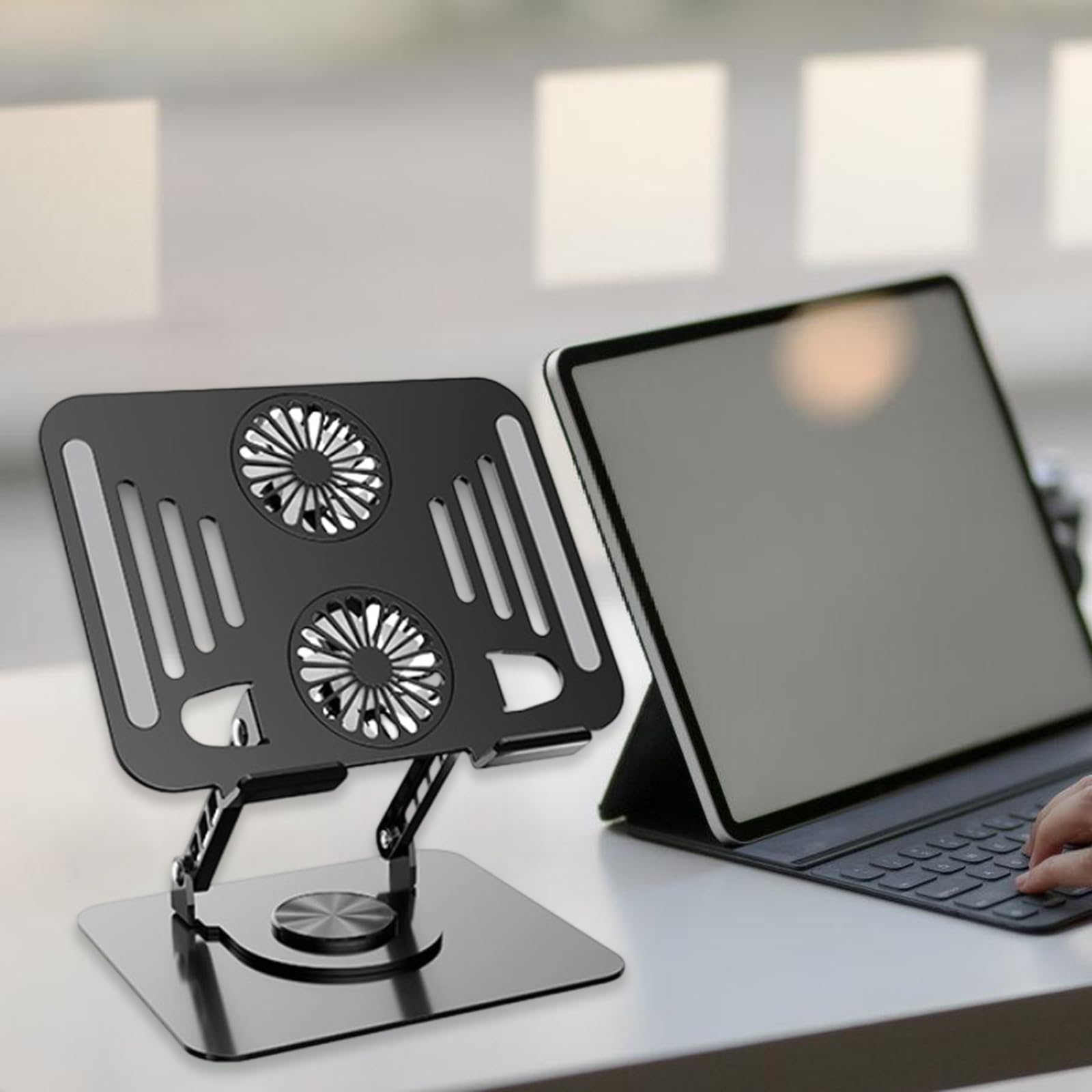 Soporte ergonómico para portátil con diseño giratorio de 360 grados y altura de ajuste para un trabajo óptimo. Soporte de refrigeración para portátil