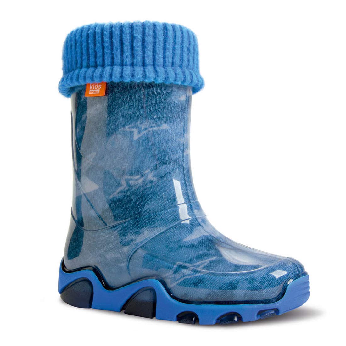 Stivali Di Gomma Per Bambini Isolati Su Sfondo Bianco. Stivali Di Gomma Dei Bambini Isolati Su Fondo Bianco Gumboots Isolato Image149068840