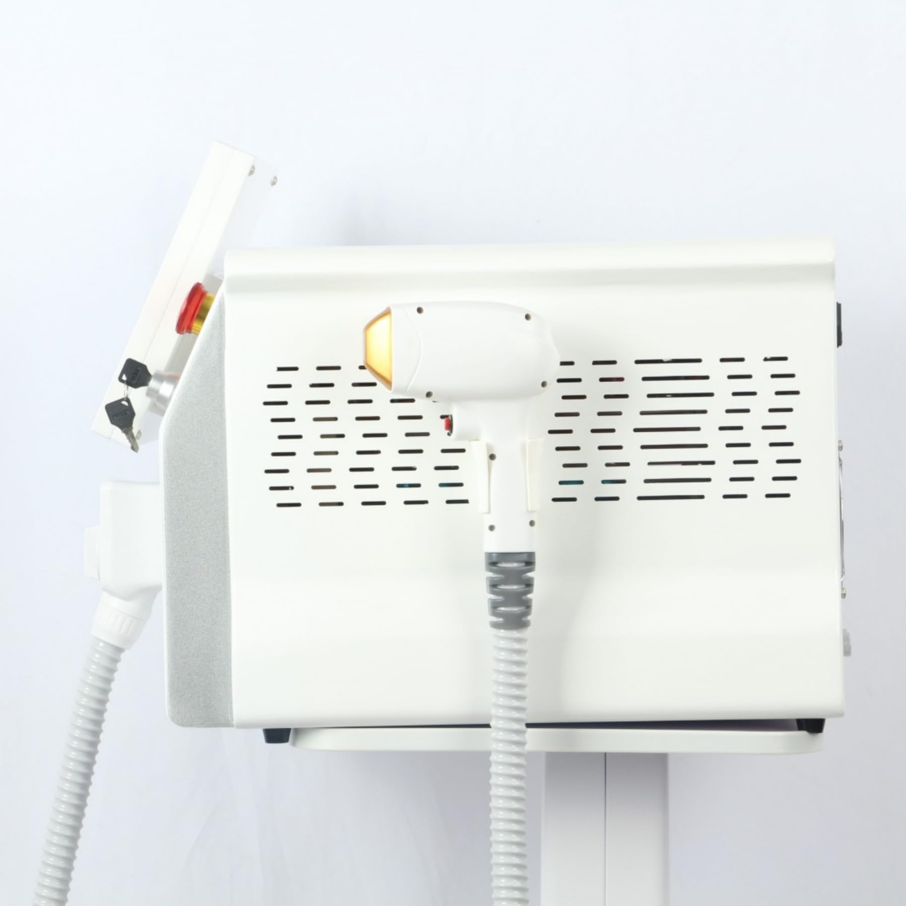 Macchina 808NM 755NM 940NM 1064NM di rimozione dei peli del corpo del laser del titanio del ghiaccio del diodo professionale dell'attrezzatura di alessandrite 4-onda permanente