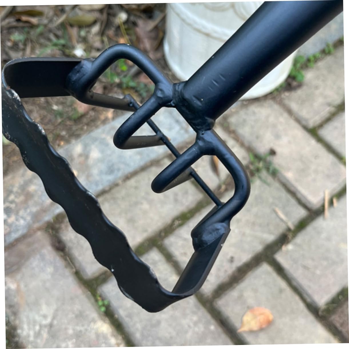 Rastrillo De Jardinería De Mano Hierro Mango De Madera Ideal para Césped