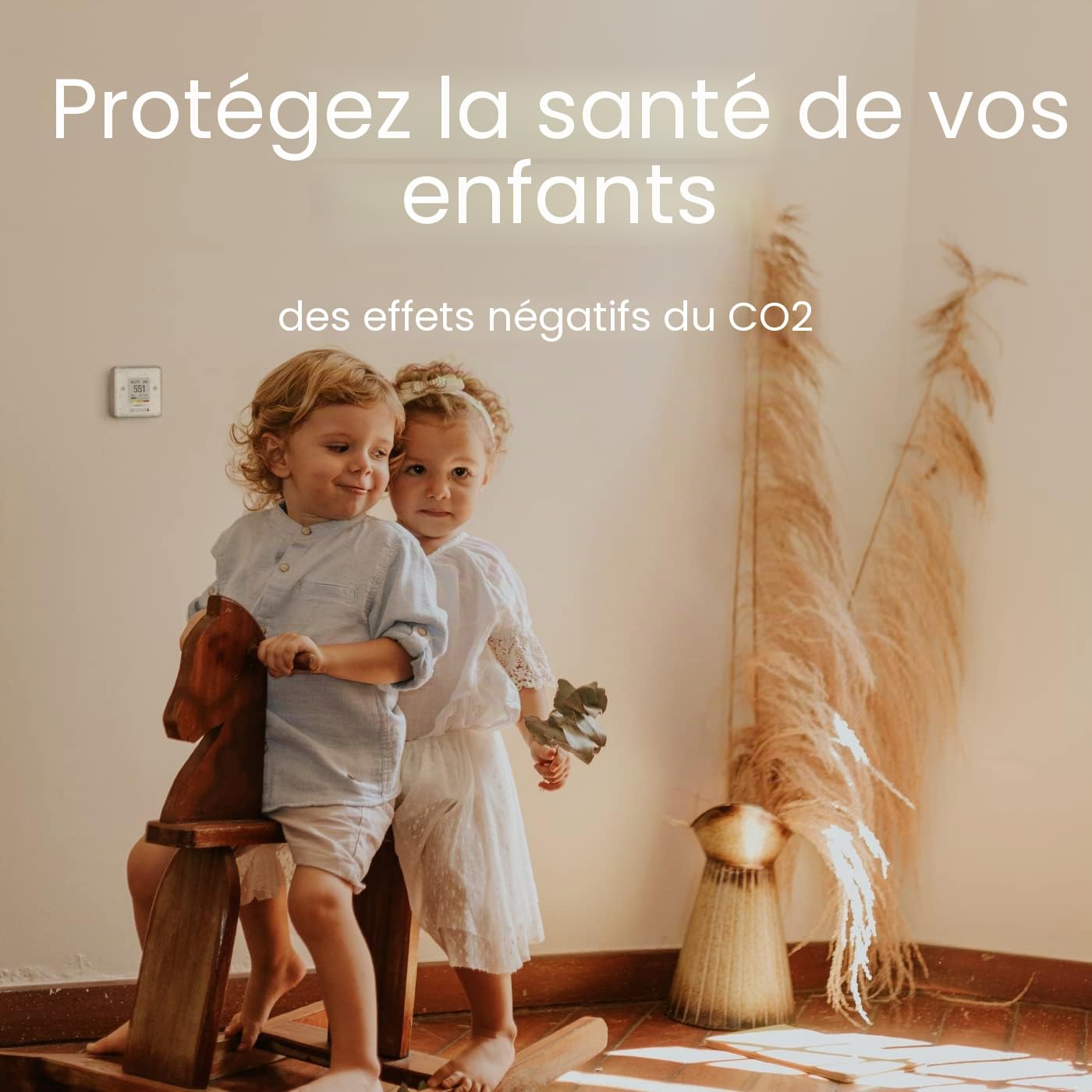 Aranet4 HOME: Moniteur de qualité de l'air intérieur sans fil pour la maison, le bureau ou l'école [CO2, température, humidité, etc.] Portable, avec batterie, écran E-Ink, application mobile