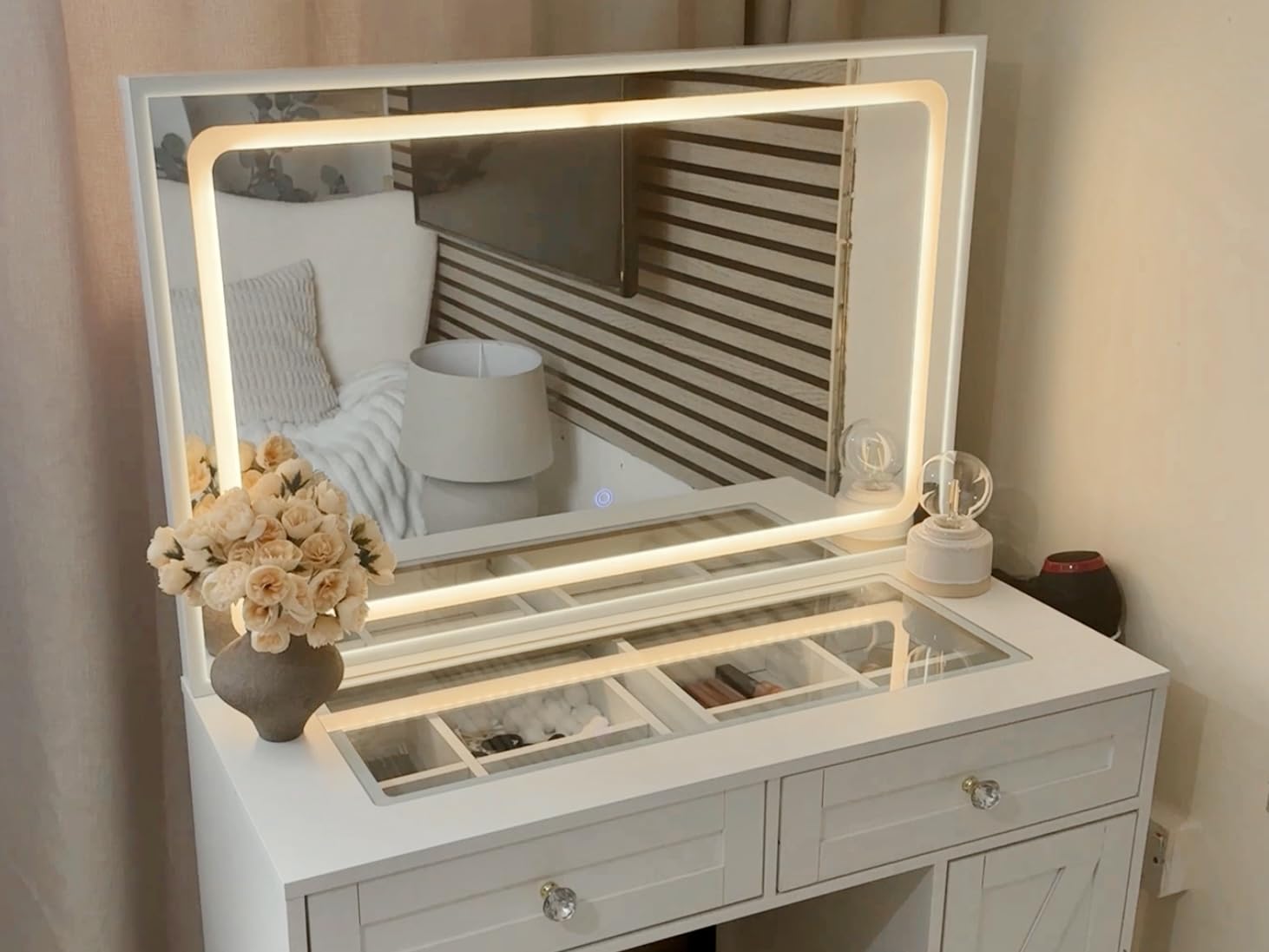 YITAHOME Tocador con iluminación LED Ajustable y enchufes, tocador con Espejo, tocador con cajones divididos, Escritorio Transparente, Blanco