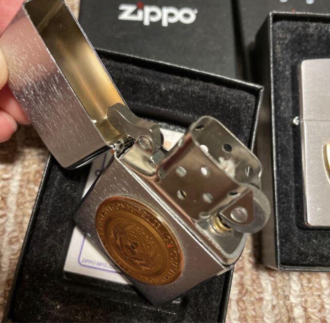 Amazon.co.jp: 神奈川県警 警視庁 ZIPPO 計2つ : ファッション