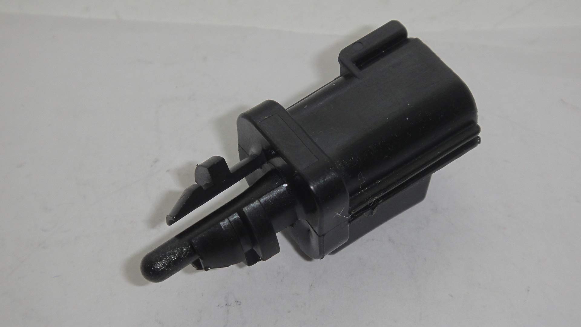 Amazon.com: SENSOR, T/M OIL TEMPERATURE WT5645 AX209 9125603  