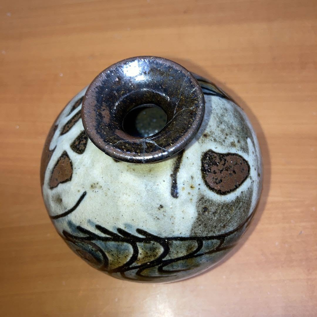 沖縄人間国宝（故）金城次郎の長男（故）金城敏男作品徳利or一輪挿し