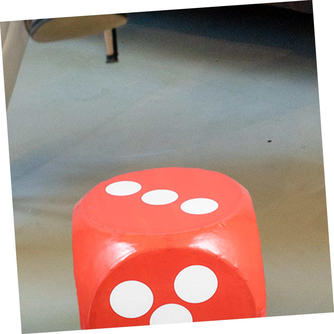 Dadi di Schiuma Giganti Rossi per Giochi di Società e Lotterie, Dado Sovradimensionato Leggero e Sicuro per Bambini, Accessorio Didattico per Abilità Matematiche e Feste, 30 Cm,