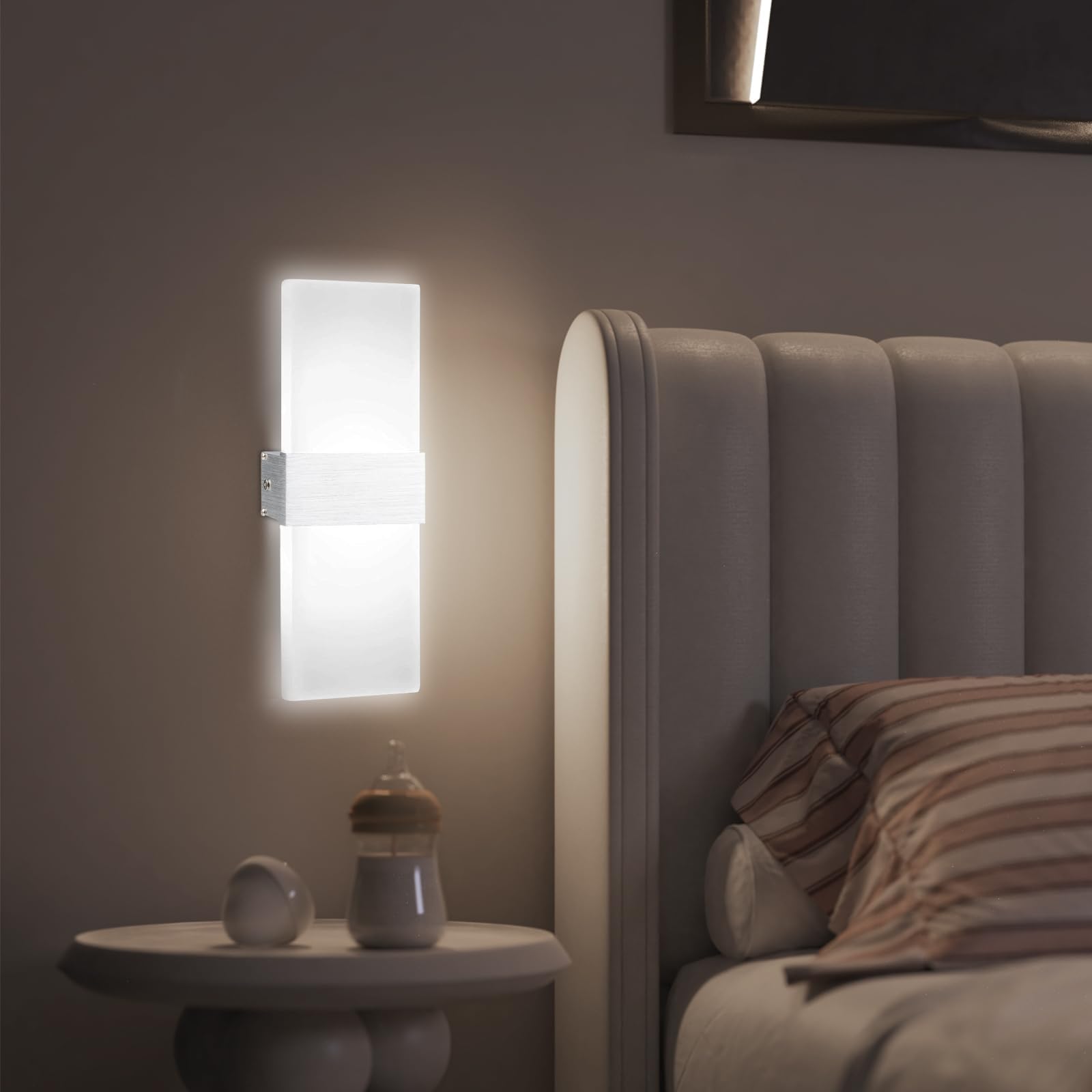 KingYH Appliques Murales LED Intérieure 12W Moderne Lampes Murale Blanc Froid 6500K Interieur Illuminazione Haut Vers le Bas Éclairage Applique avec Fil de Terre pour Chambre Salon Escalier Couloir